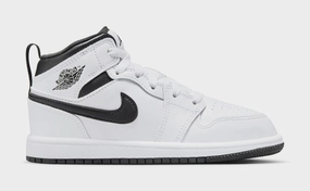Air Jordan 1 Mid Preschool Basketball Shoes (White/Black) Air Jordan 1 classic shoes for streetwear looks