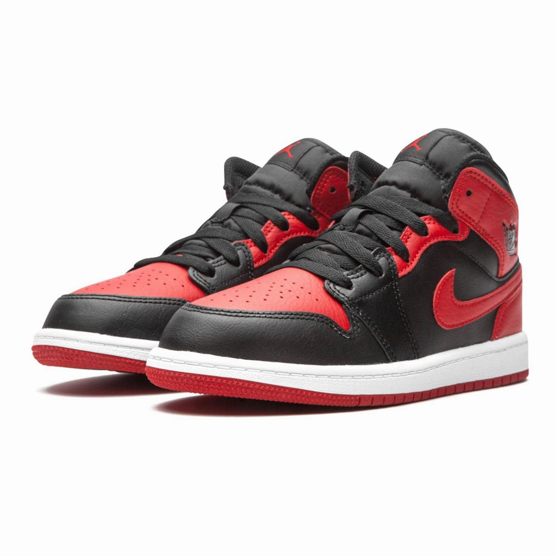 Air Jordan 1 Mid PS 'Banned' Air Jordan 1 vintage style sneakers