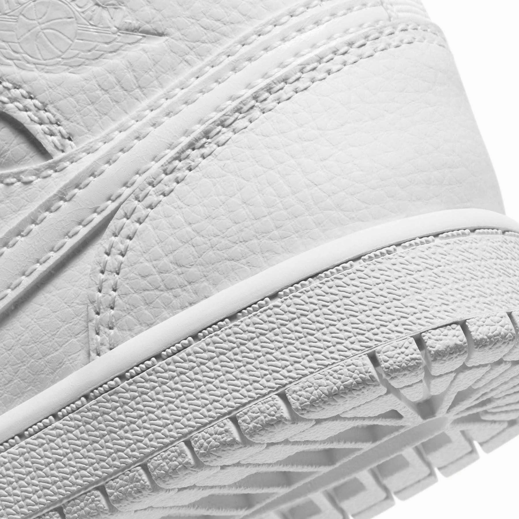 Air Jordan 1 Mid PS Triple White Air Jordan 1 vintage style sneakers