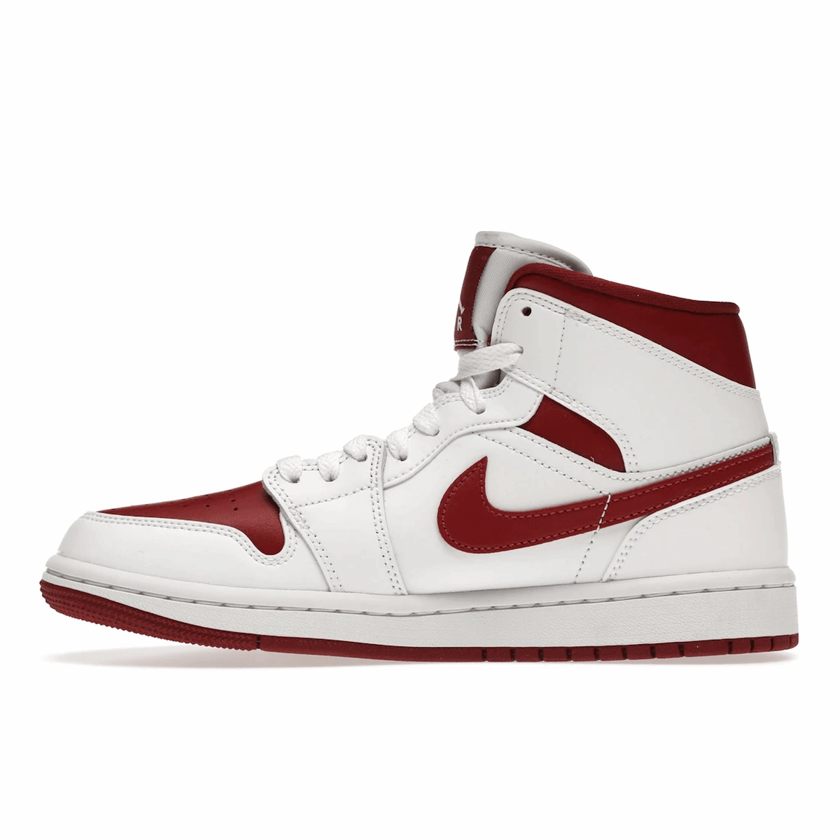 Air Jordan 1 Mid Reverse Chicago Air Jordan 1 Mid retro sneakers