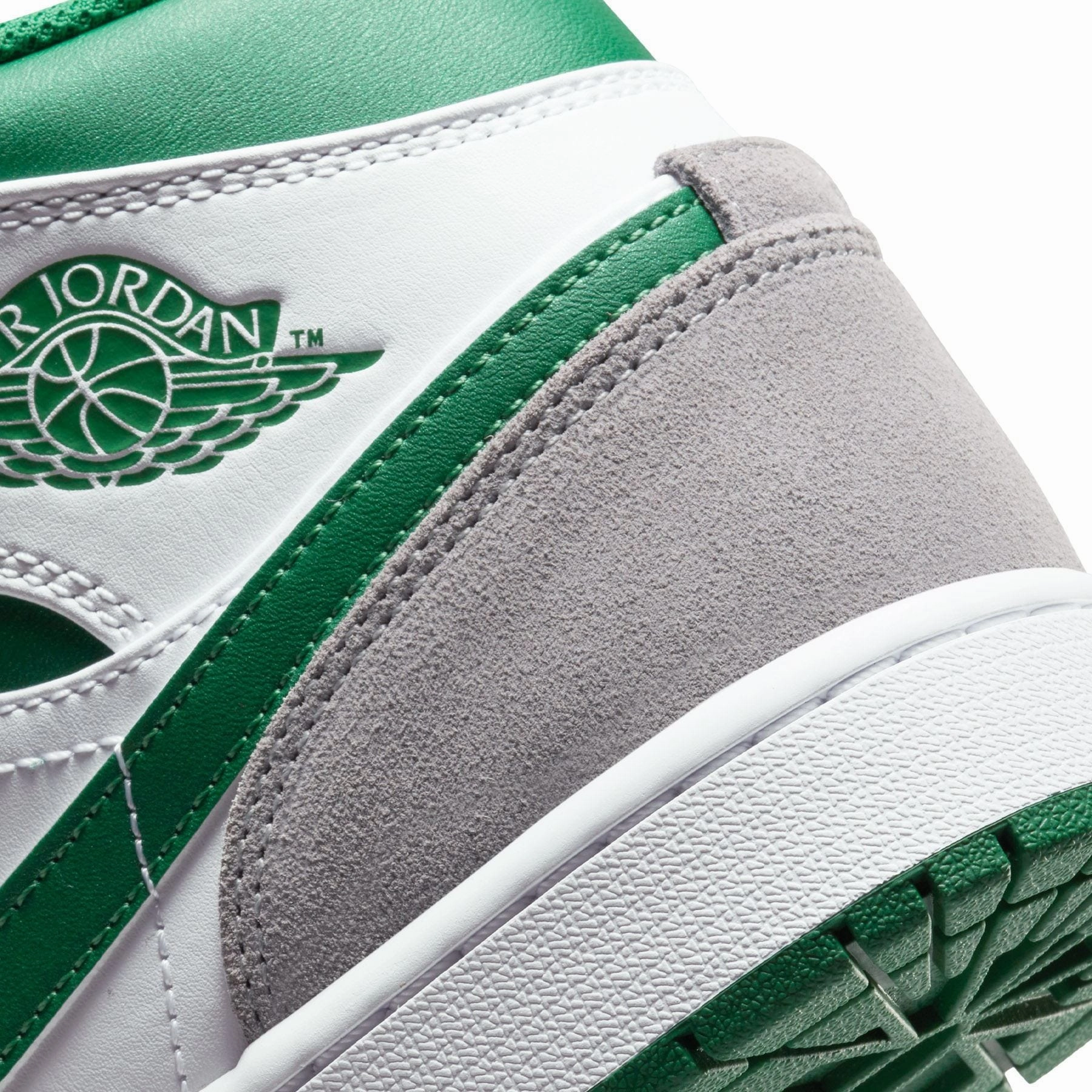 Air Jordan 1 Mid SE 'Grey Pine Green' Air Jordan 1 Mid streetwear shoes