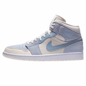 Air Jordan 1 Mid SE 'Sail Light Blue' Air Jordan 1 timeless sneakers for Jordan fans