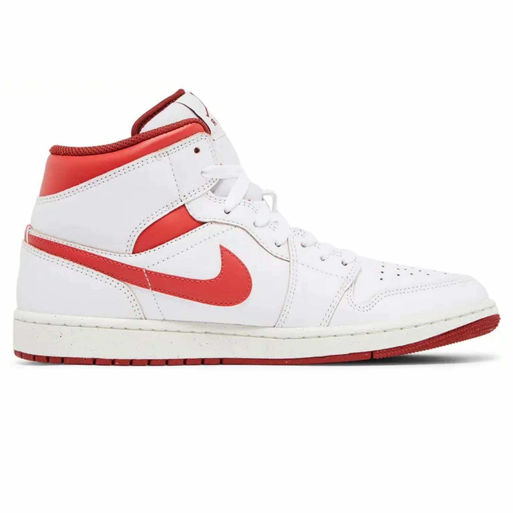 Air Jordan 1 Mid SE 'White Dune Red' Air Jordan 1 classic sneakers