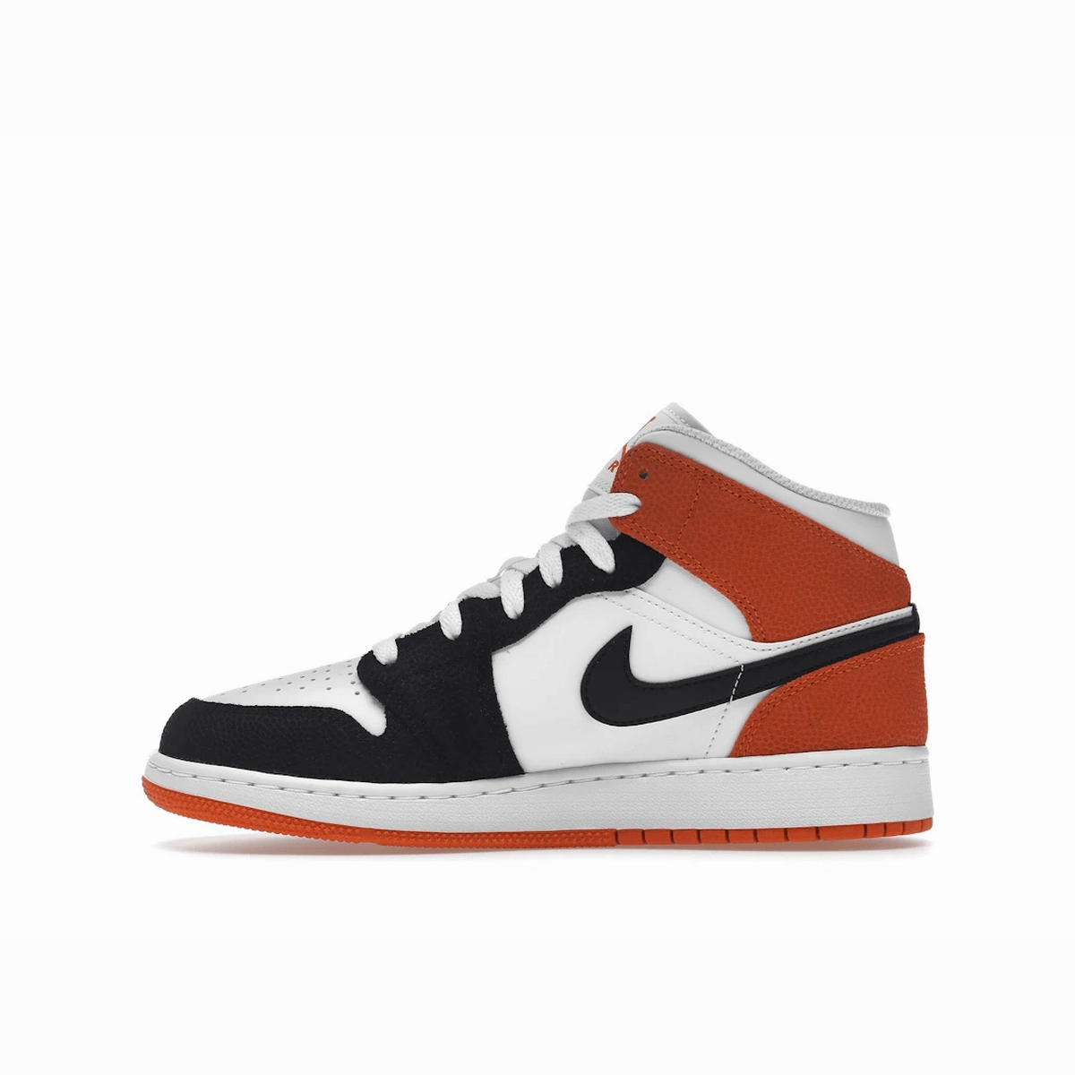 Air Jordan 1 Mid SE Basketball Blossom Air Jordan 1 Mid retro sneakers