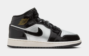 Air Jordan 1 Mid SE Grade School Lifestyle Shoes (Black/Metallic Gold/Metallic Silver/Sail/Pure Platinum) Air Jordan 1 classic shoes for streetwear looks