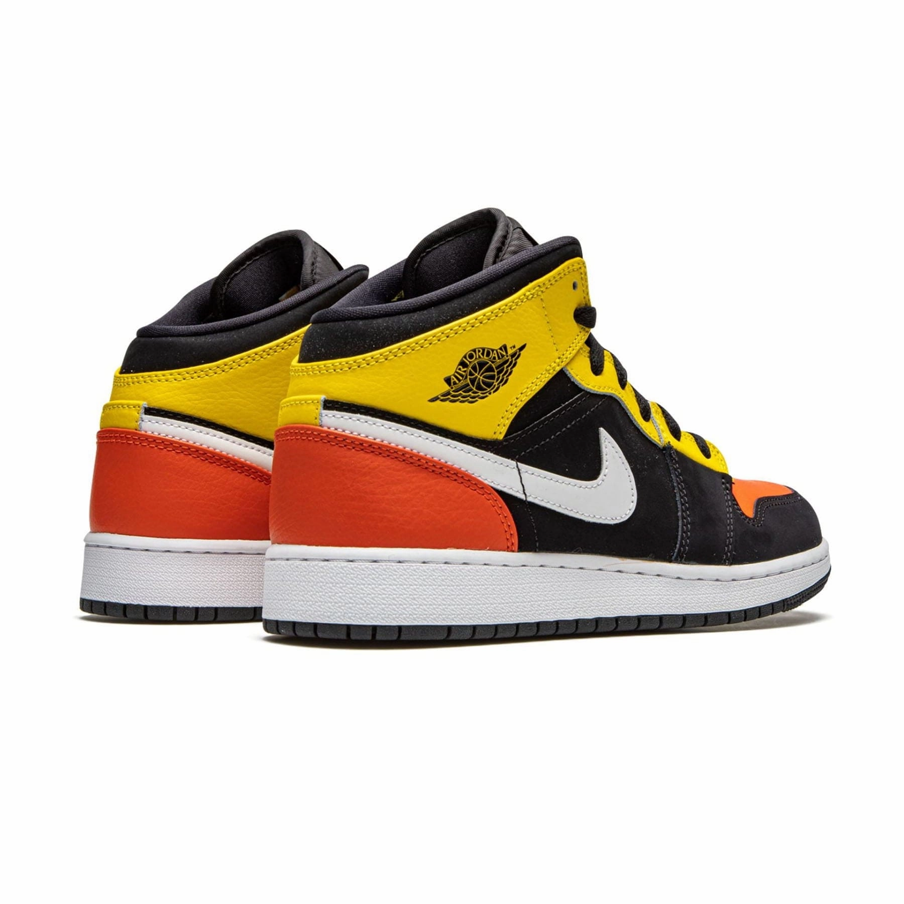 Air Jordan 1 Mid SE GS 'Amarillo Team Orange' Air Jordan 1 classic sneakers