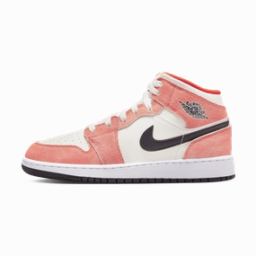 Air Jordan 1 Mid SE GS 'Orange Suede' Air Jordan 1 sneakers with heritage court style