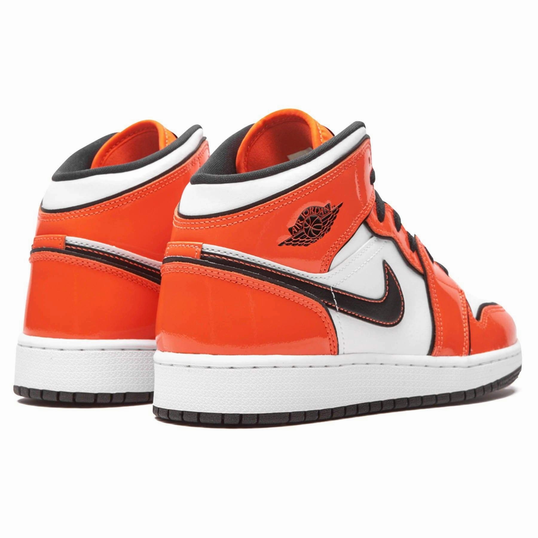 Air Jordan 1 Mid SE GS 'Turf Orange' Air Jordan 1 Mid streetwear shoes