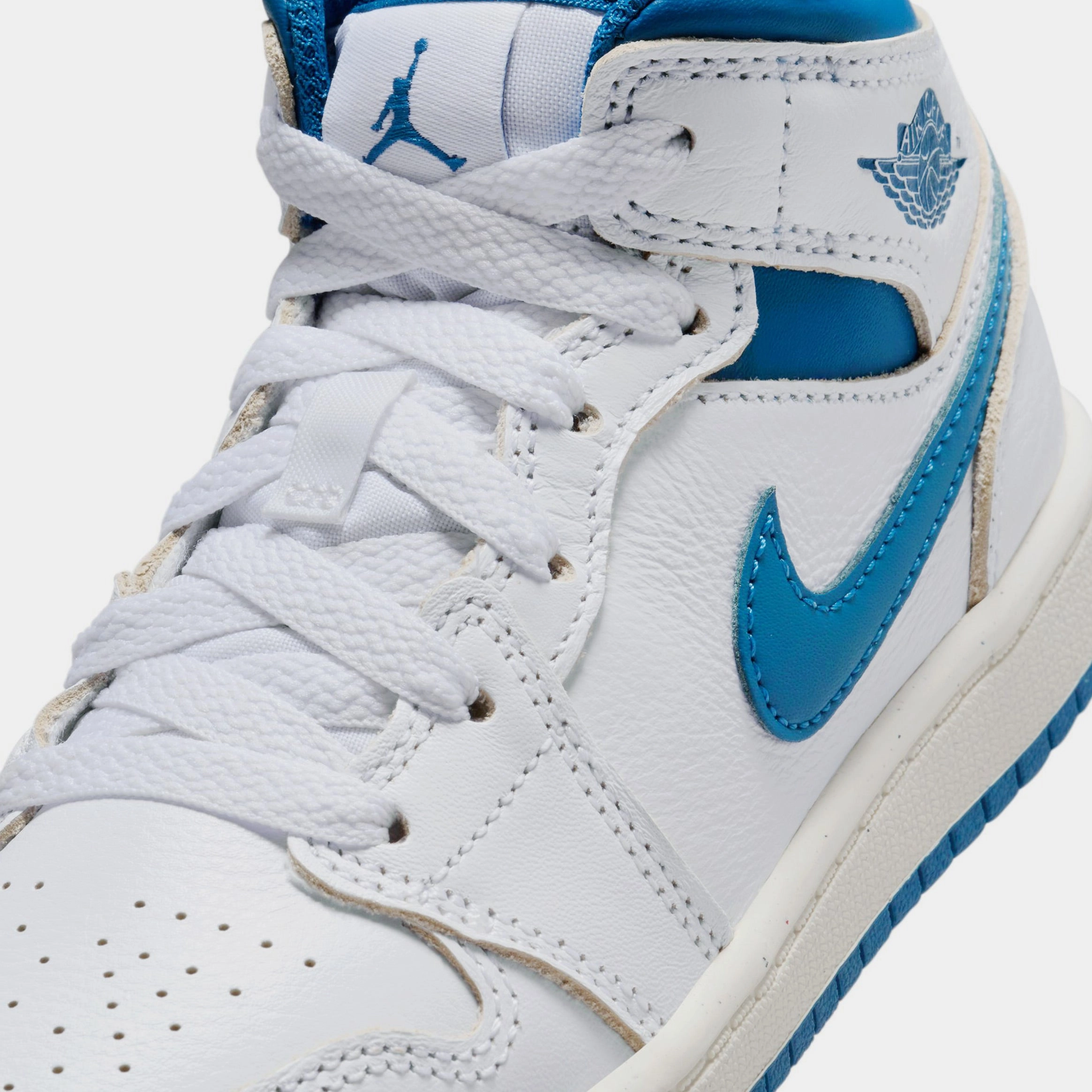 Air Jordan 1 Mid SE Industrial Blue Preschool Lifestyle Shoes (White/Sail/Industrial Blue) Air Jordan 1 original design shoes
