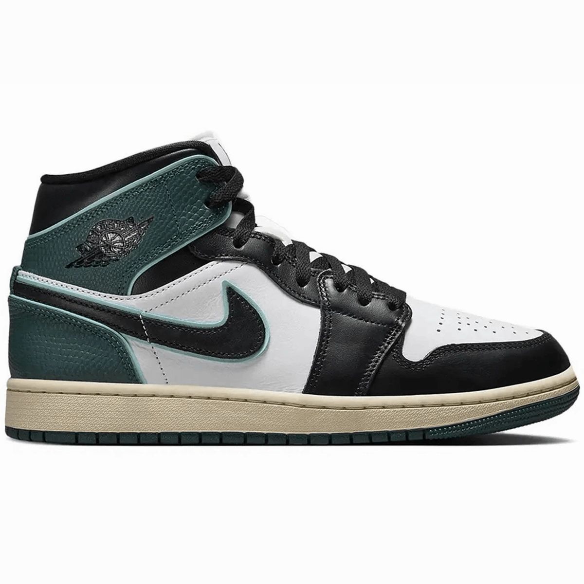 Air Jordan 1 Mid SE Oxidized Green Air Jordan 1 Mid sneakers with bold retro vibes