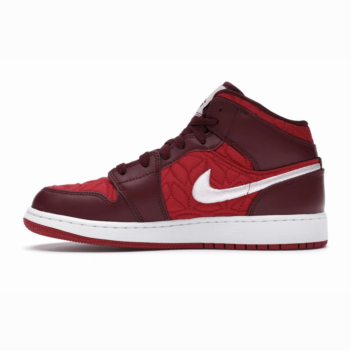 Air Jordan 1 Mid SE Red Quilt Air Jordan 1 Mid retro sneakers