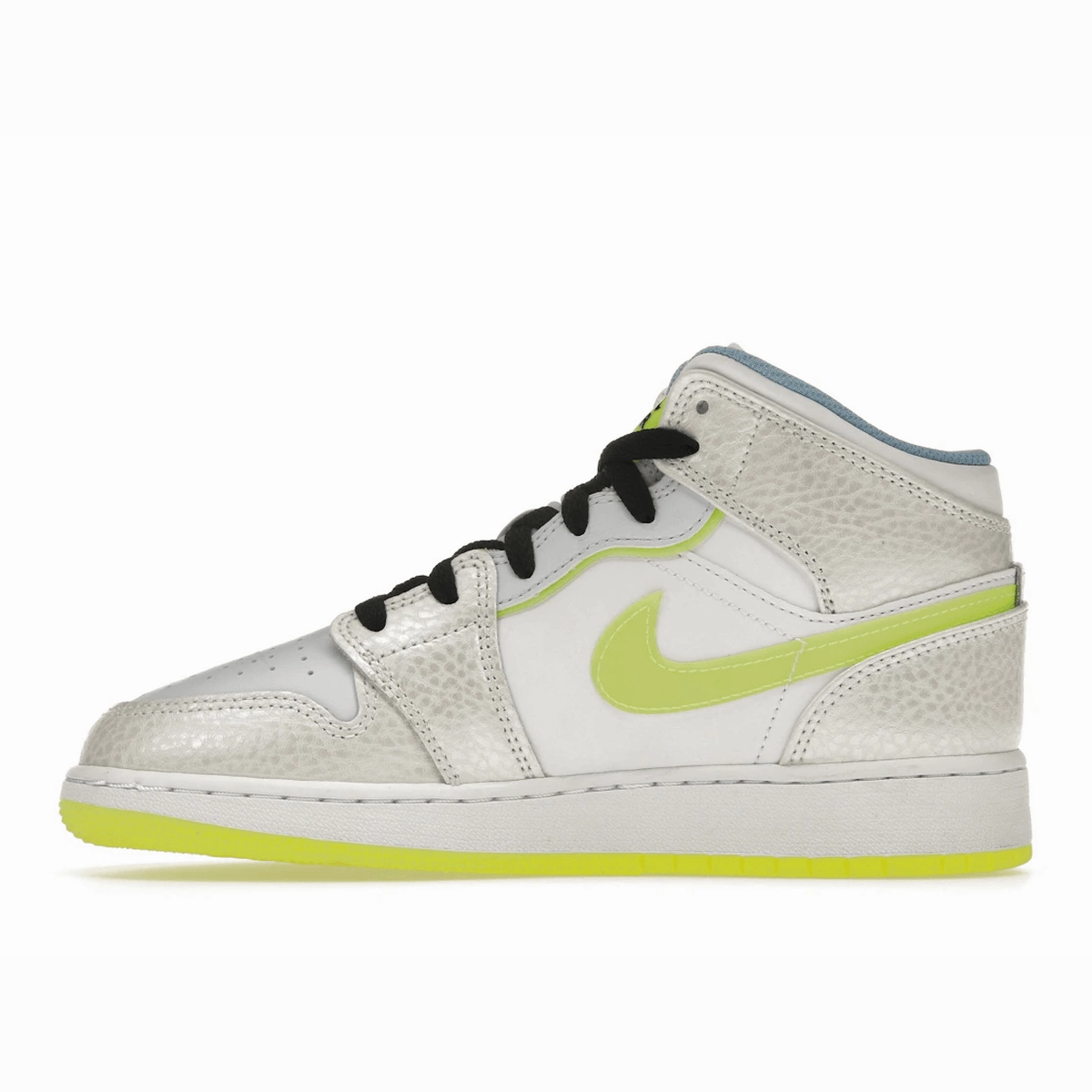 Air Jordan 1 Mid SE Warped Swoosh Air Jordan 1 Mid retro sneakers