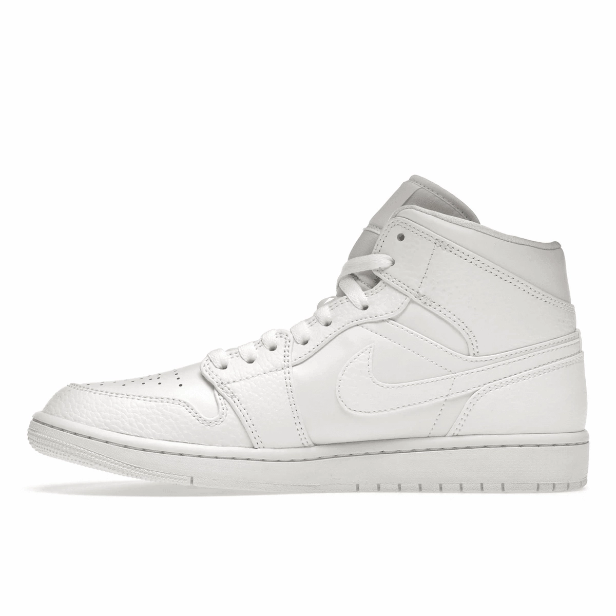 Air Jordan 1 Mid Triple White Air Jordan 1 Mid retro sneakers