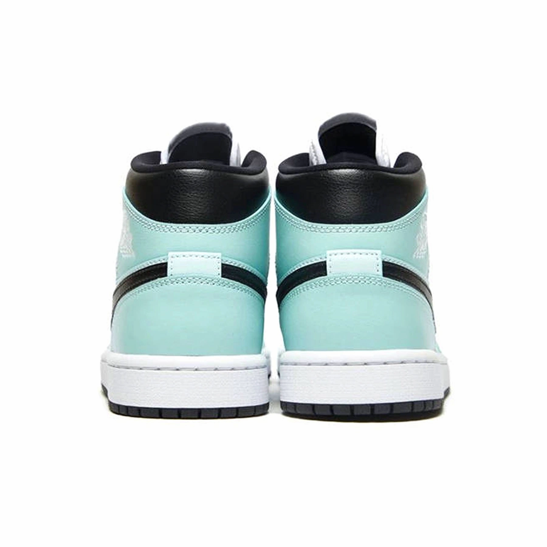 Air Jordan 1 Mid Wmns 'Aqua Blue Tint' Air Jordan 1 vintage style sneakers