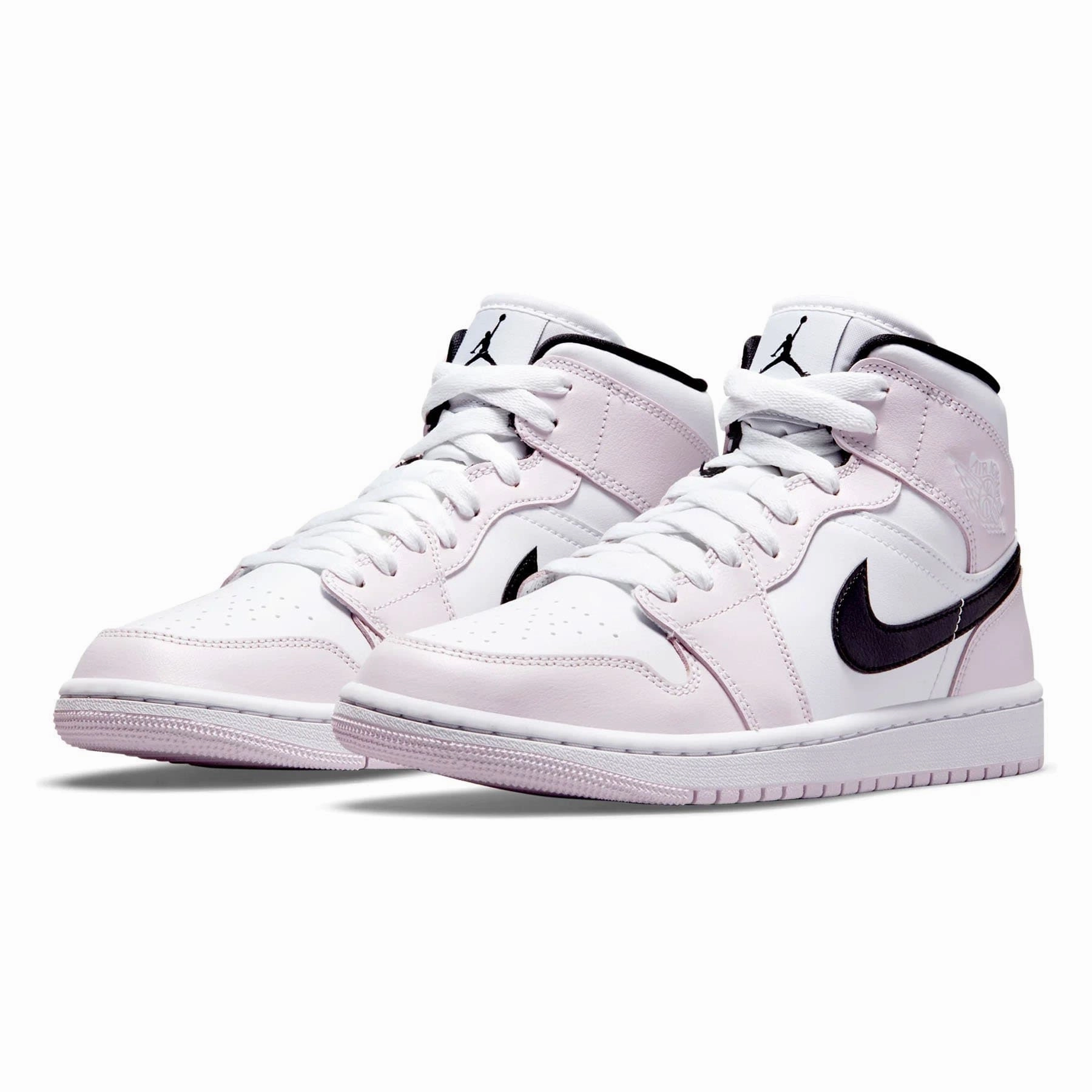 Air Jordan 1 Mid Wmns 'Barely Rose' Air Jordan 1 vintage style sneakers