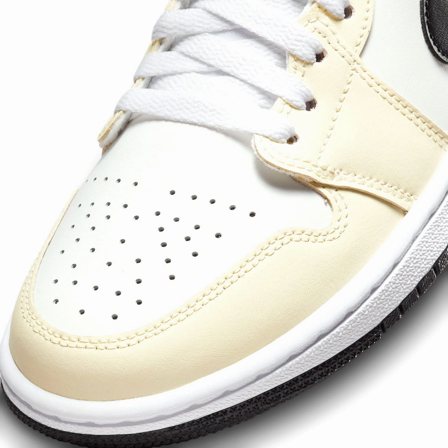 Air Jordan 1 Mid Wmns 'Coconut Milk' Air Jordan 1 Mid streetwear shoes