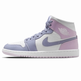 Air Jordan 1 Mid Wmns 'Indigo Haze Doll' Air Jordan 1 sneakers with heritage court style