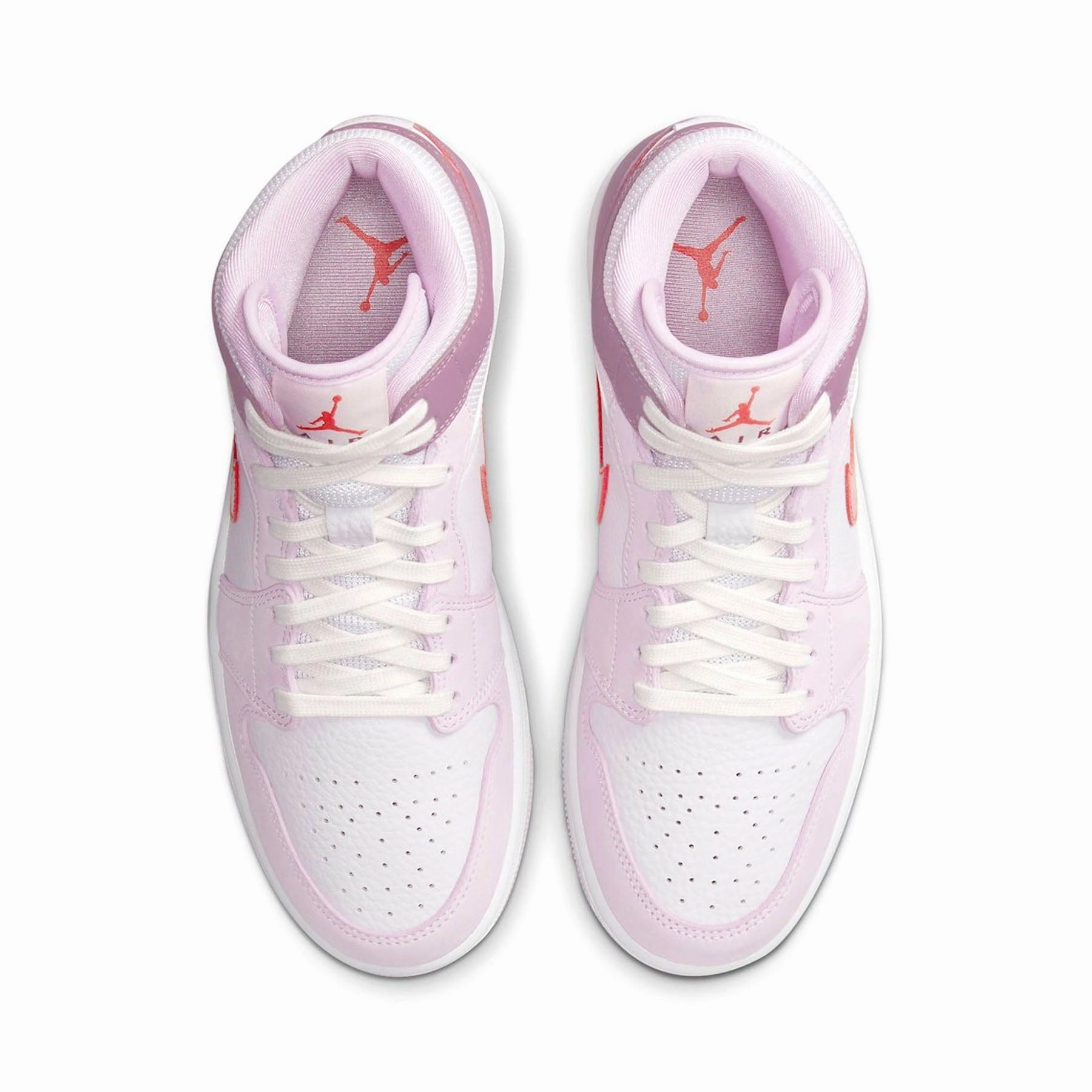 Air Jordan 1 Mid Wmns Valentine's Day Air Jordan 1 vintage style sneakers