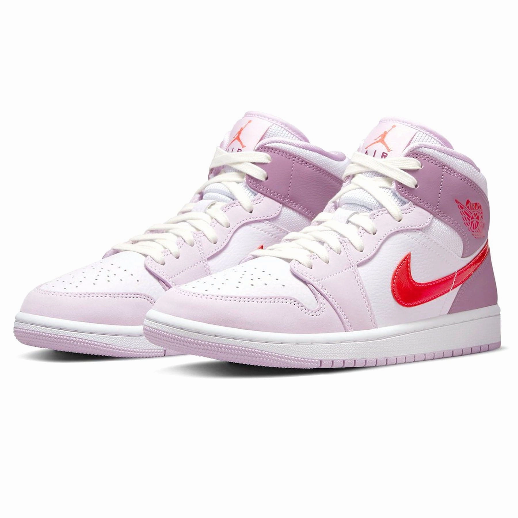 Air Jordan 1 Mid Wmns Valentine's Day Air Jordan 1 vintage style sneakers