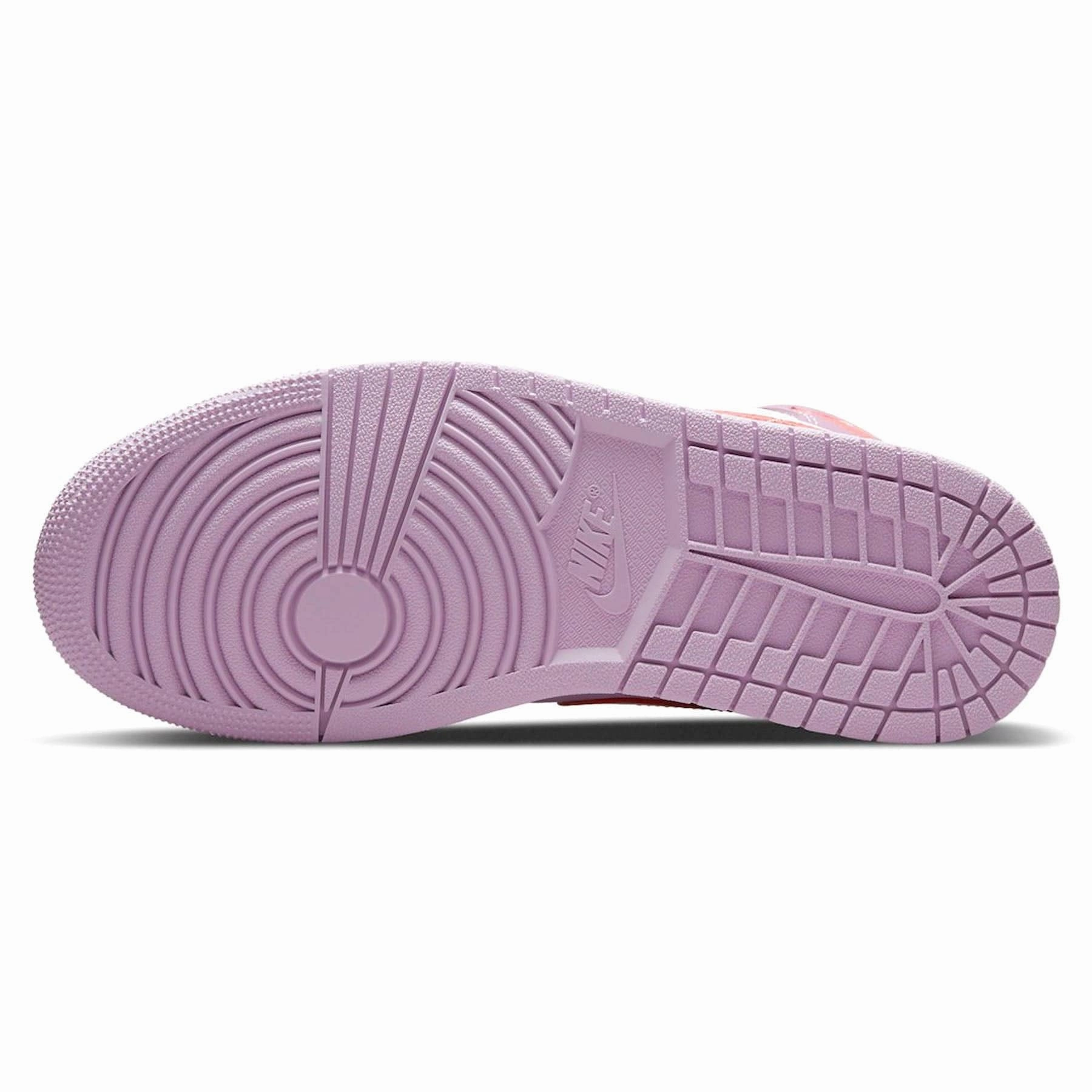 Air Jordan 1 Mid Wmns Valentine's Day Air Jordan 1 vintage style sneakers