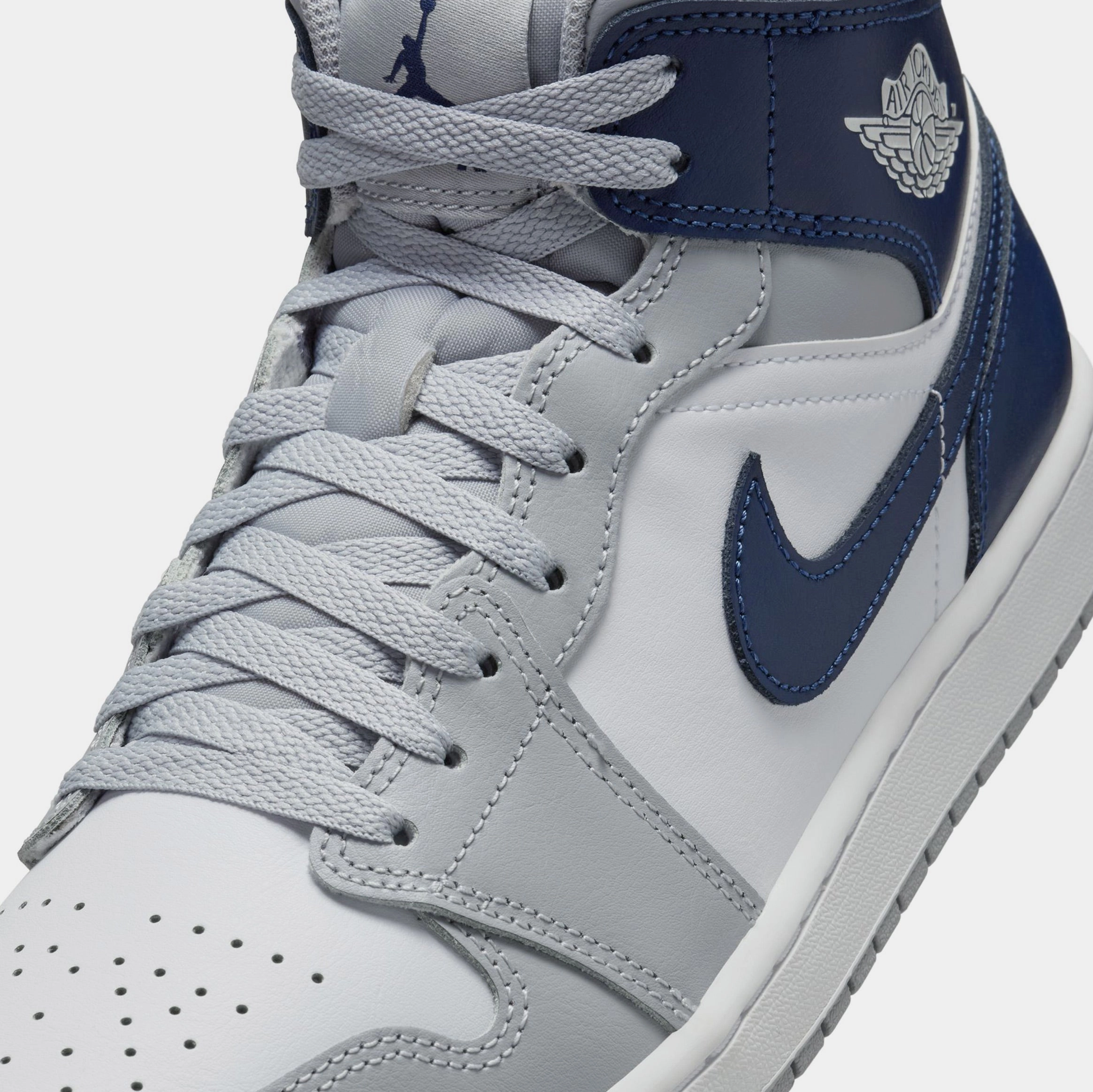 Air Jordan 1 Mid Wolf Grey Midnight Navy Mens Lifestyle Shoes (White/Wolf Grey/Midnight Navy) Air Jordan 1 original design shoes