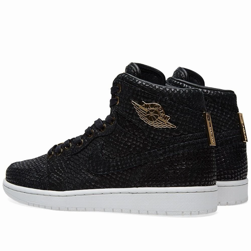 Air Jordan 1 Pinnacle 'Black & Metallic Gold' Air Jordan 1 vintage style sneakers