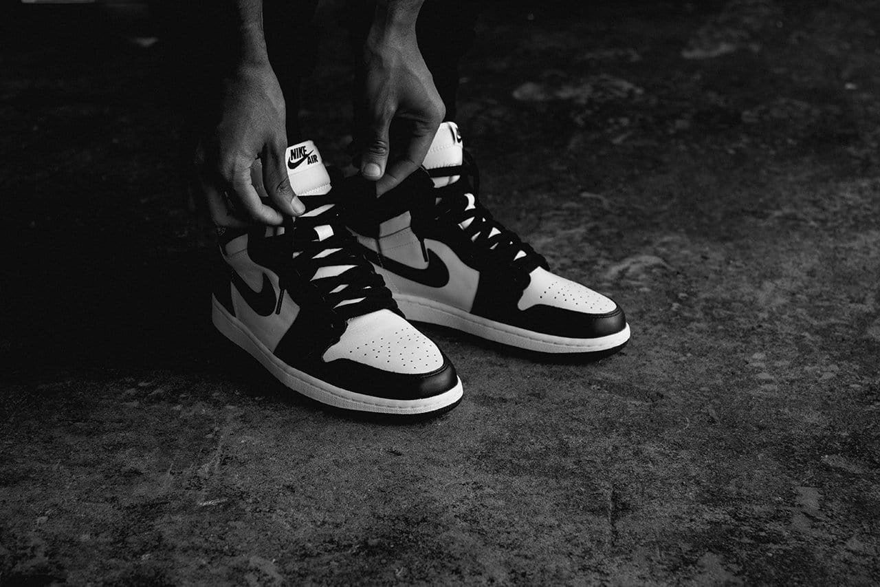 AIR JORDAN 1 RETRO HI OG 'BLACK-WHITE' Air Jordan 1 vintage style sneakers
