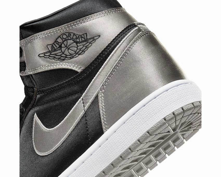 Air Jordan 1 Retro Hi OG Wmns Timeless hoop footwear