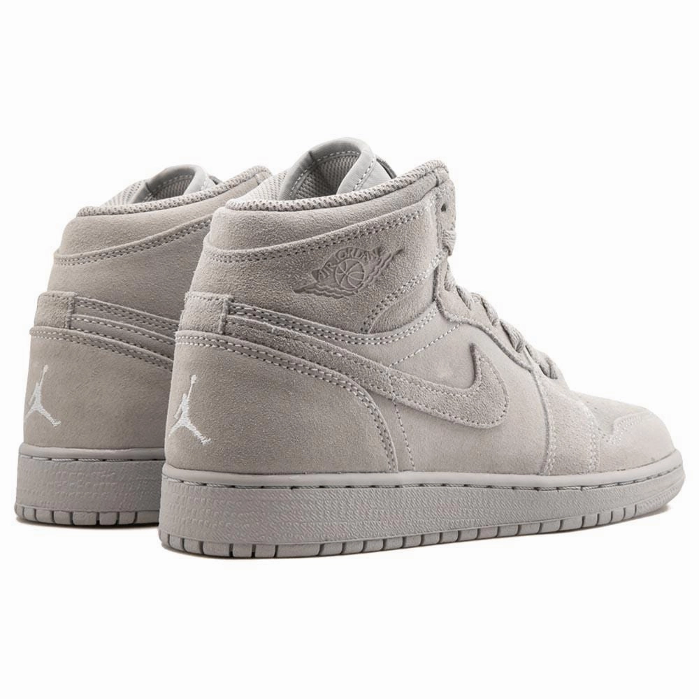 Air Jordan 1 Retro High GS 'Grey Suede' Air Jordan 1 classic sneakers