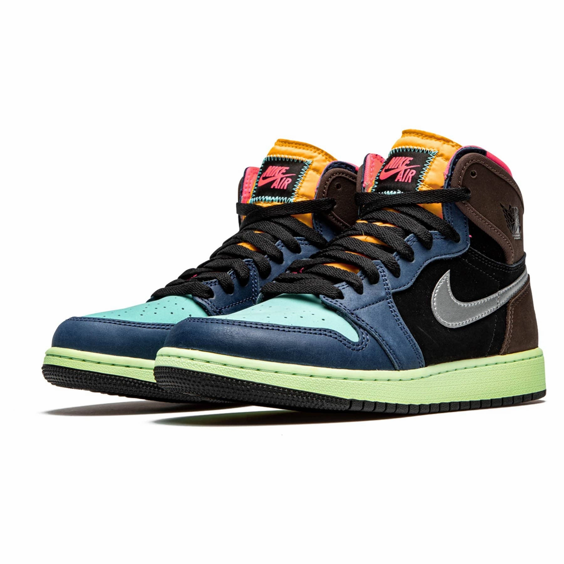 Air Jordan 1 Retro High GS 'Tokyo Bio Hack' Air Jordan 1 vintage style sneakers