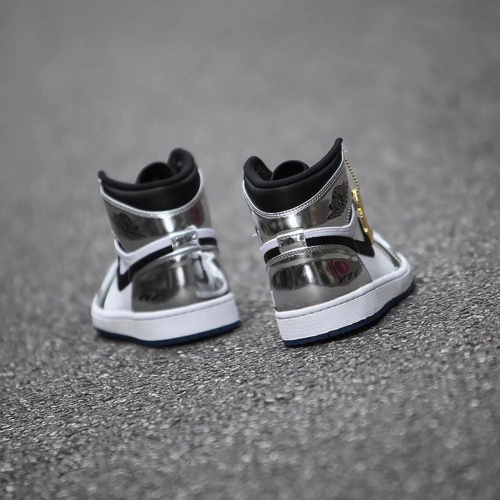 Air Jordan 1 Retro High Kawhi Leonard  Pass the Torch Air Jordan 1 classic sneakers