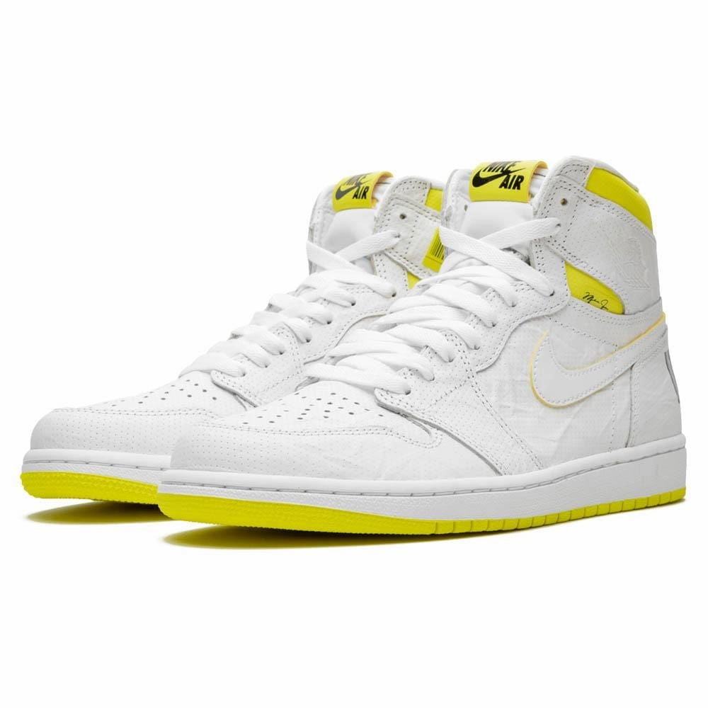 Air Jordan 1 Retro High OG 'First Class Flight' Air Jordan 1 vintage style sneakers