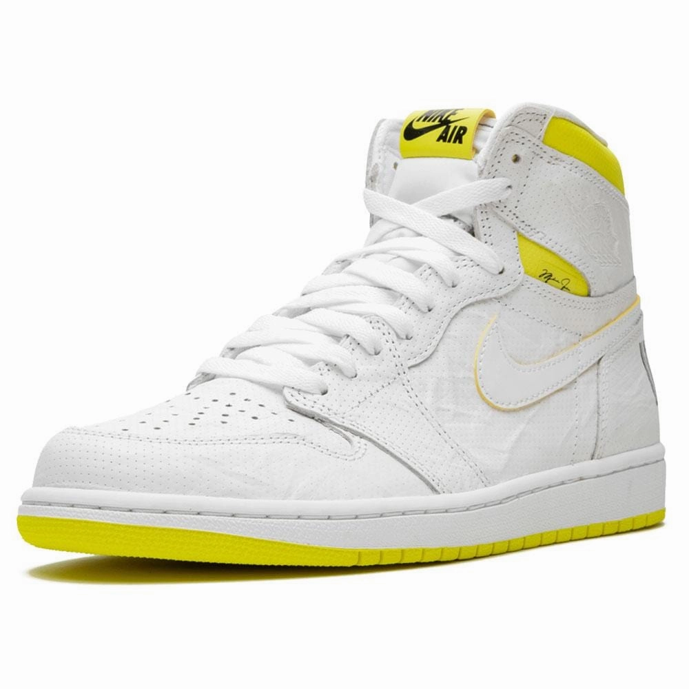 Air Jordan 1 Retro High OG 'First Class Flight' Air Jordan 1 vintage style sneakers