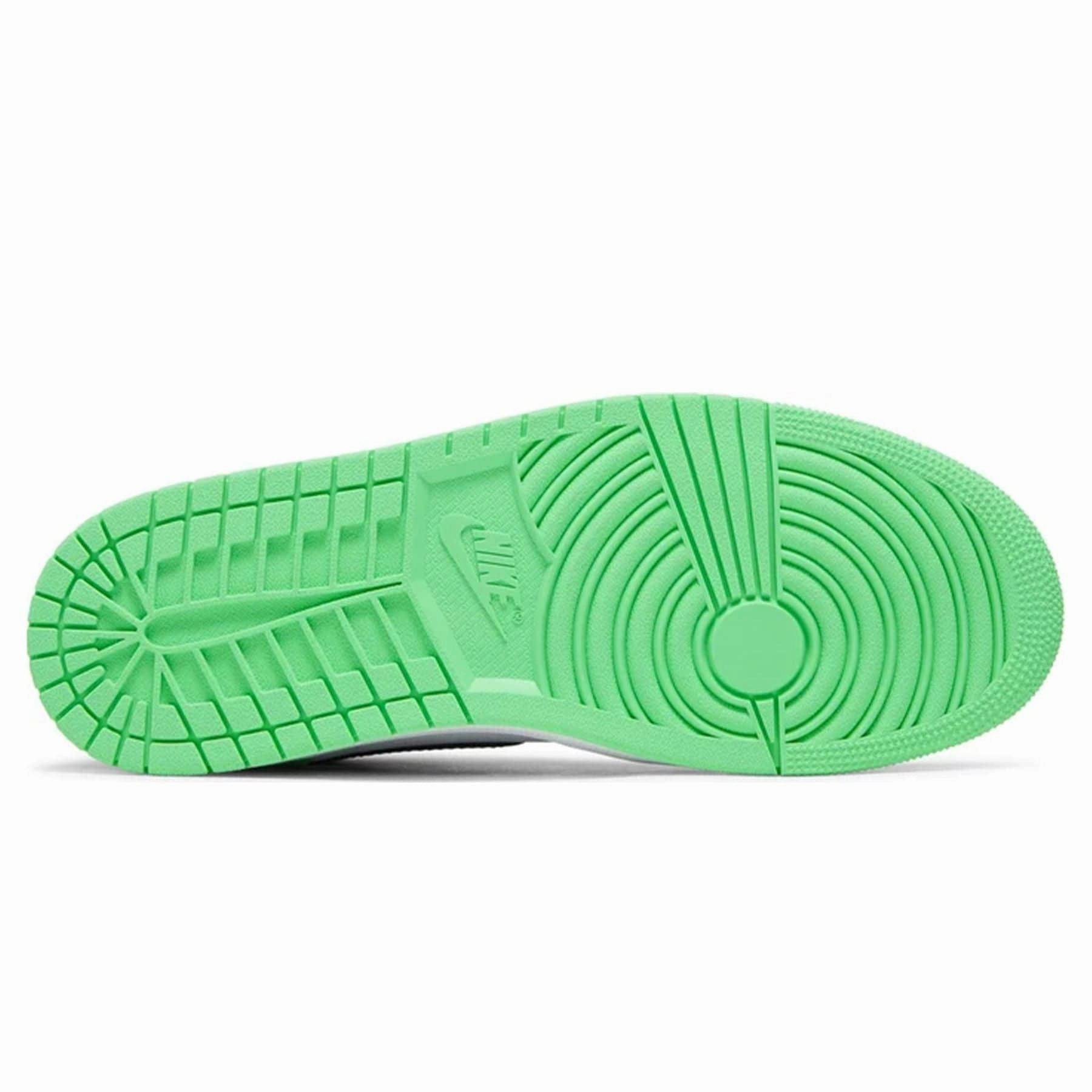 Air Jordan 1 Retro High OG 'Green Glow' Air Jordan 1 classic sneakers