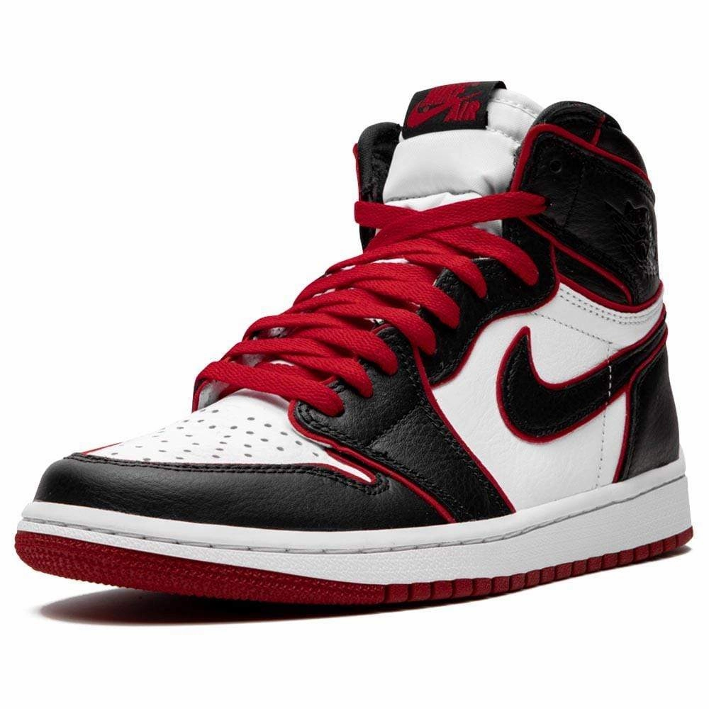 Air Jordan 1 Retro High OG 'Meant To Fly' Air Jordan 1 vintage style sneakers