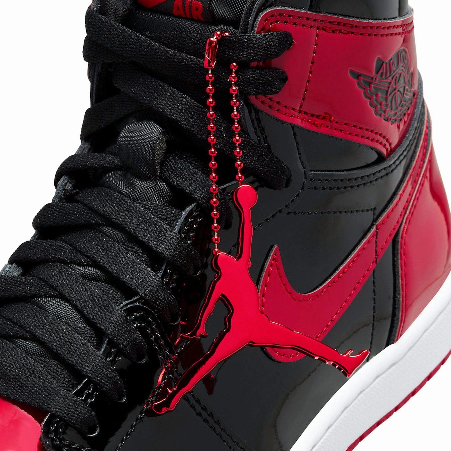 Air Jordan 1 Retro High OG 'Patent Bred' Air Jordan 1 vintage style sneakers