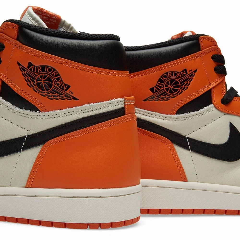 AIR JORDAN 1 RETRO HIGH OG 'REVERSE SHATTERED BACKBOARD' Air Jordan 1 vintage style sneakers