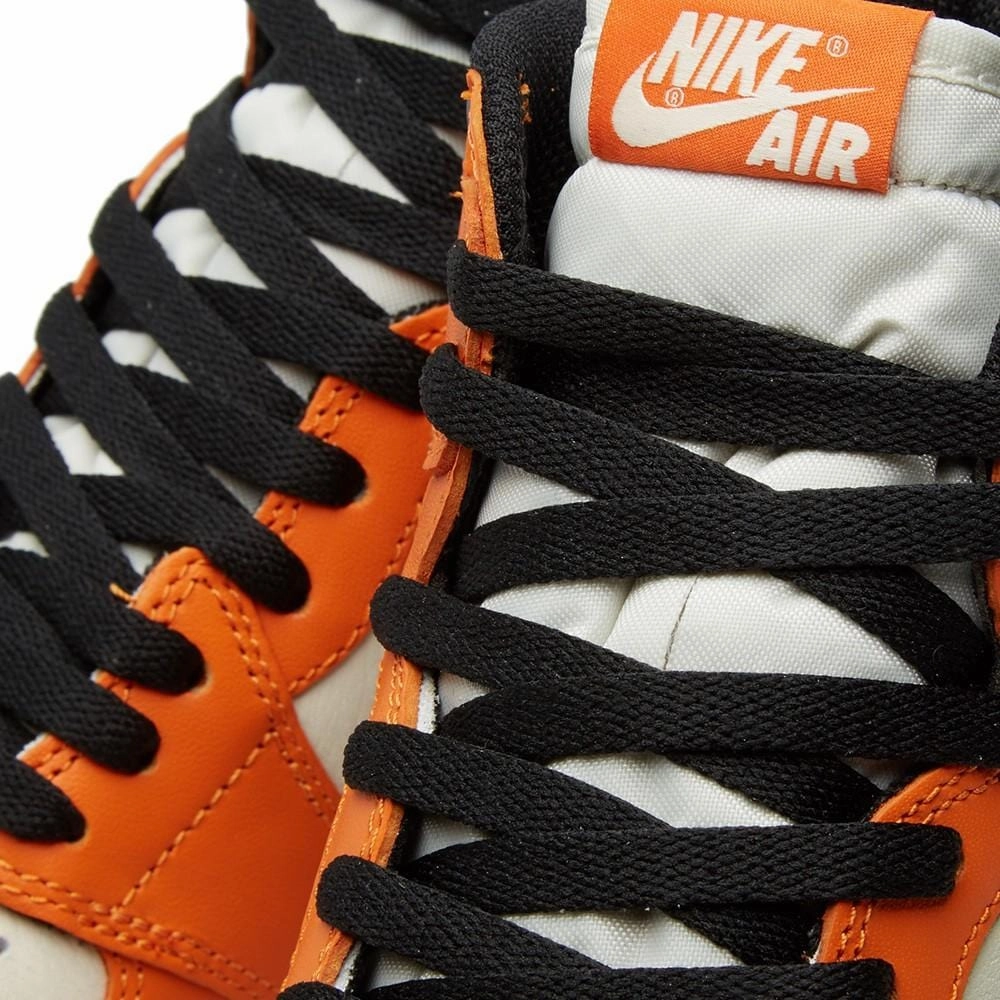 AIR JORDAN 1 RETRO HIGH OG 'REVERSE SHATTERED BACKBOARD' Air Jordan 1 vintage style sneakers