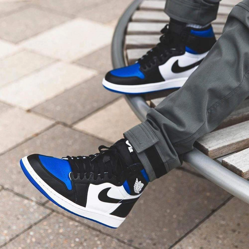 Air Jordan 1 Retro High OG 'Royal Toe' Air Jordan 1 vintage style sneakers