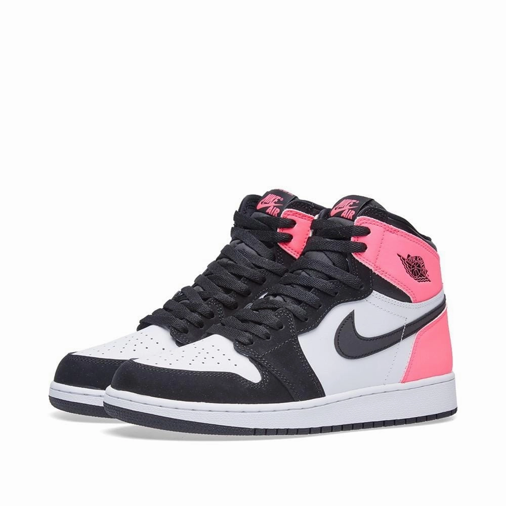 Air Jordan 1 Retro High OG GS 'Black Hyper Pink White' Air Jordan 1 vintage style sneakers