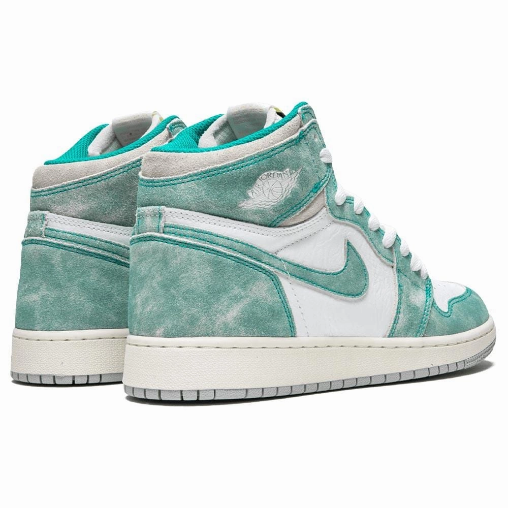 Air Jordan 1 Retro High OG GS 'Turbo Green' Air Jordan 1 vintage style sneakers