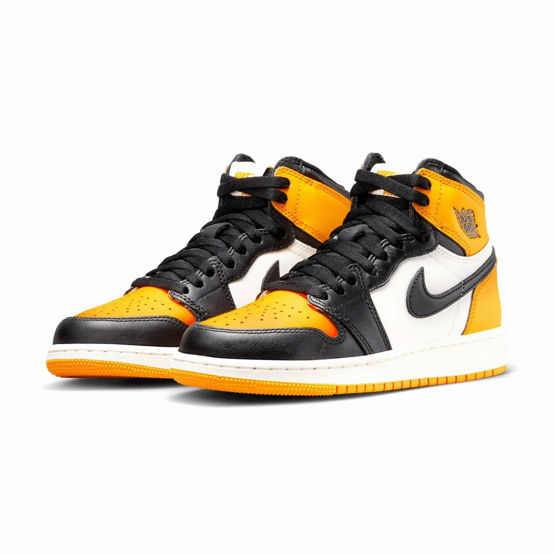 Air Jordan 1 Retro High OG GS 'Yellow Toe' Air Jordan 1 vintage style sneakers