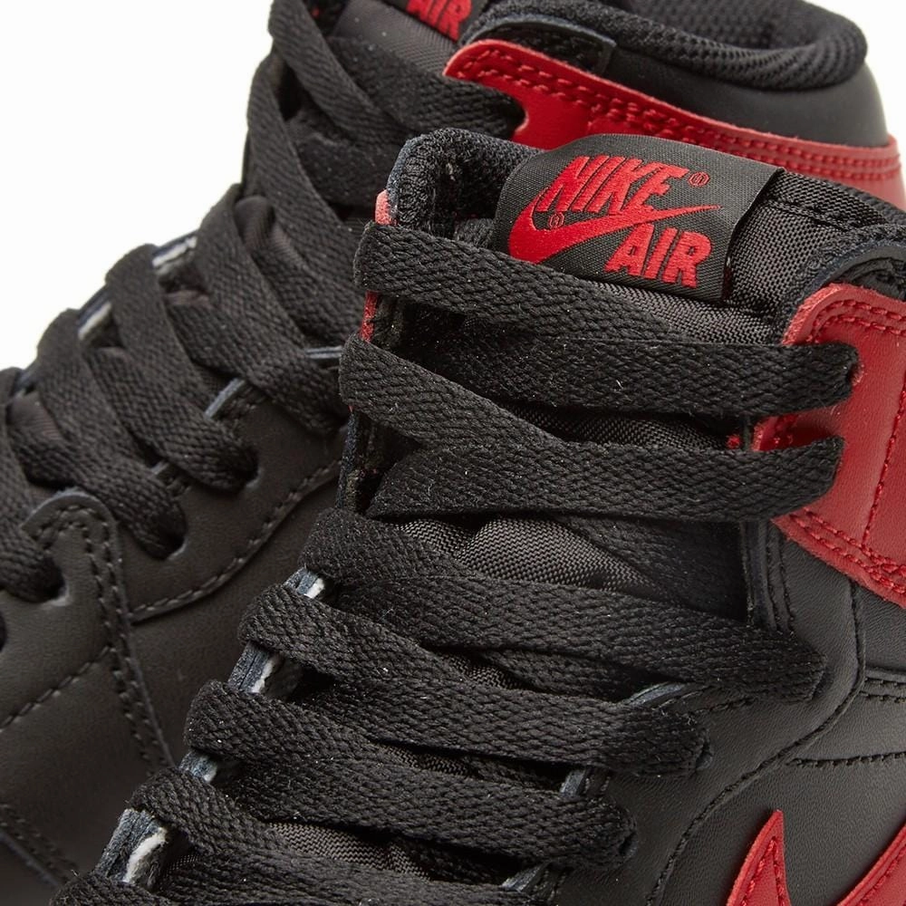 AIR JORDAN 1 RETRO HIGH OG GS Air Jordan 1 vintage style sneakers