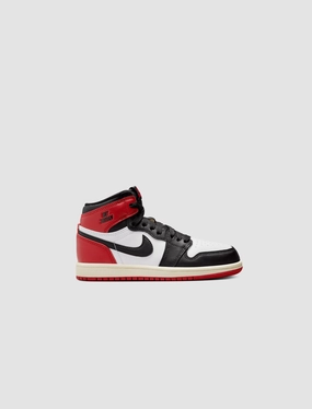 AIR JORDAN 1 RETRO HIGH OG "BLACK TOE REIMAGINED" PS Iconic Air Jordan streetwear sneakers