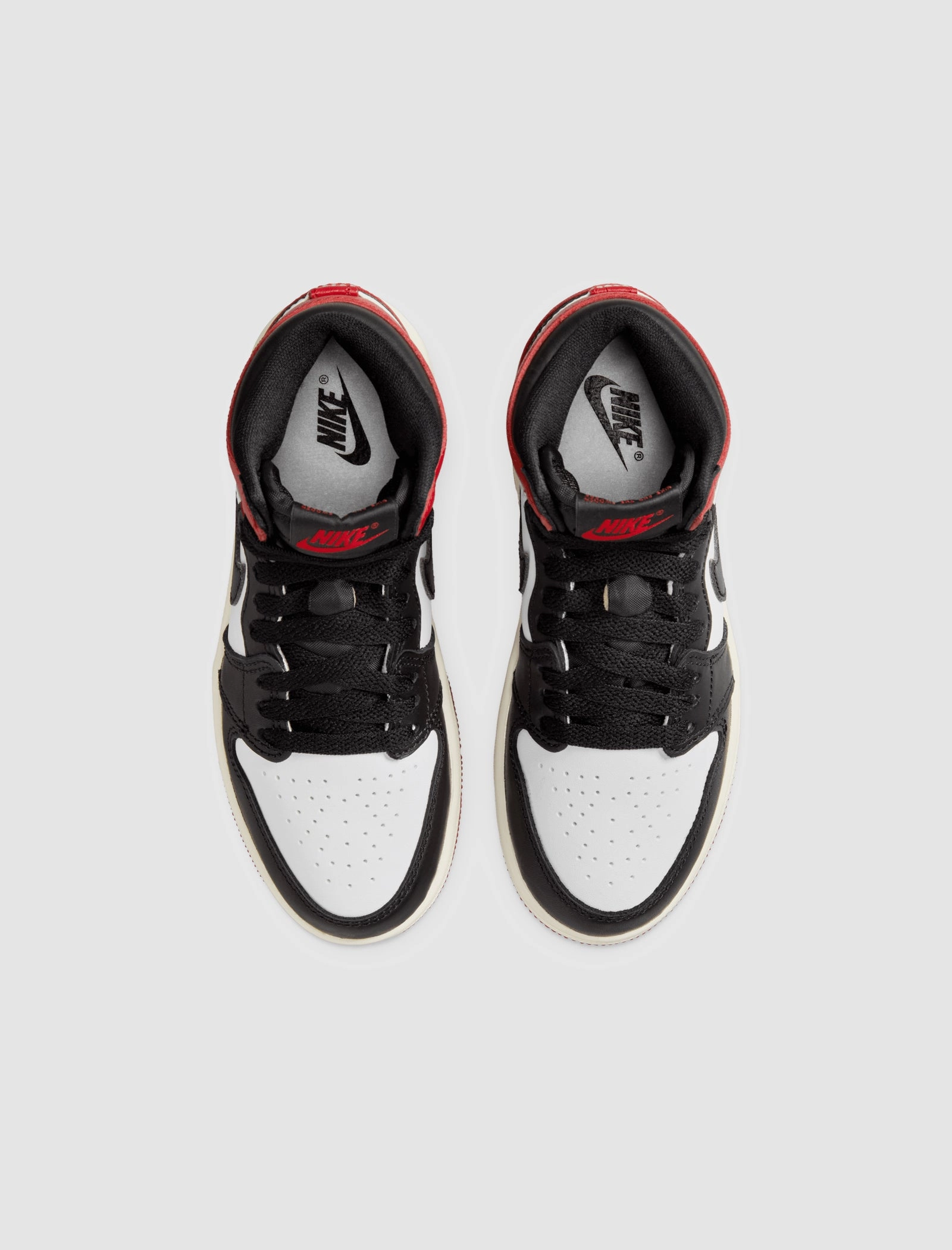 AIR JORDAN 1 RETRO HIGH OG "BLACK TOE REIMAGINED" PS Retro basketball lifestyle shoes