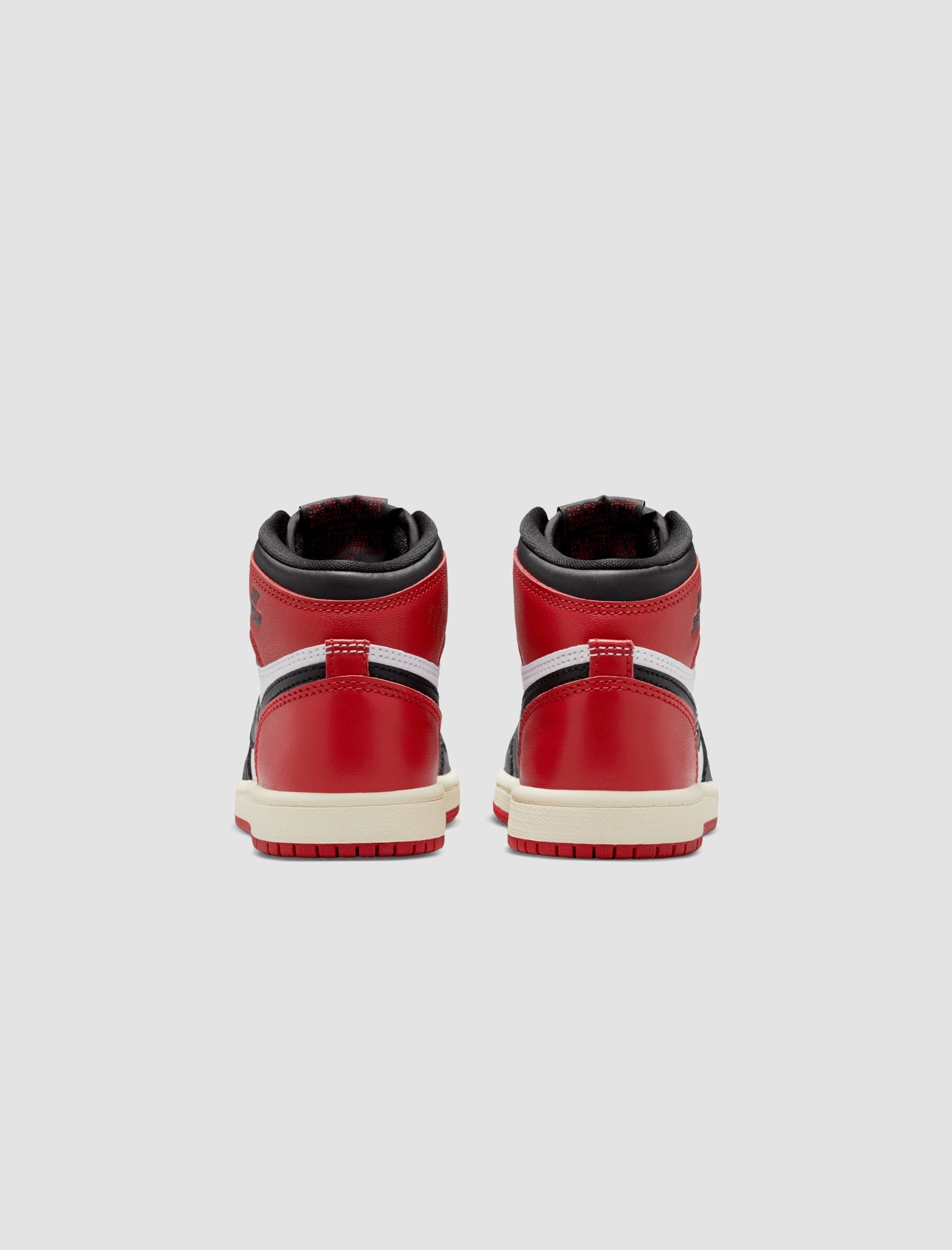 AIR JORDAN 1 RETRO HIGH OG "BLACK TOE REIMAGINED" PS Retro basketball lifestyle shoes