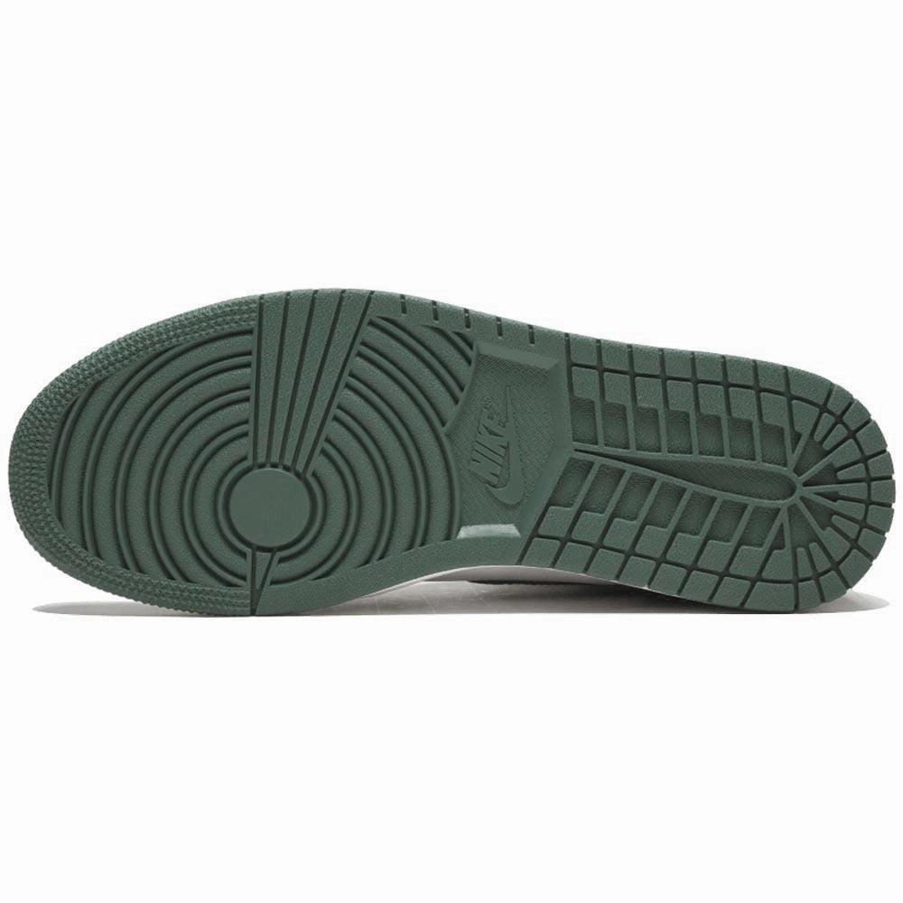 Air Jordan 1 Retro High OG "Clay Green" Air Jordan 1 vintage style sneakers