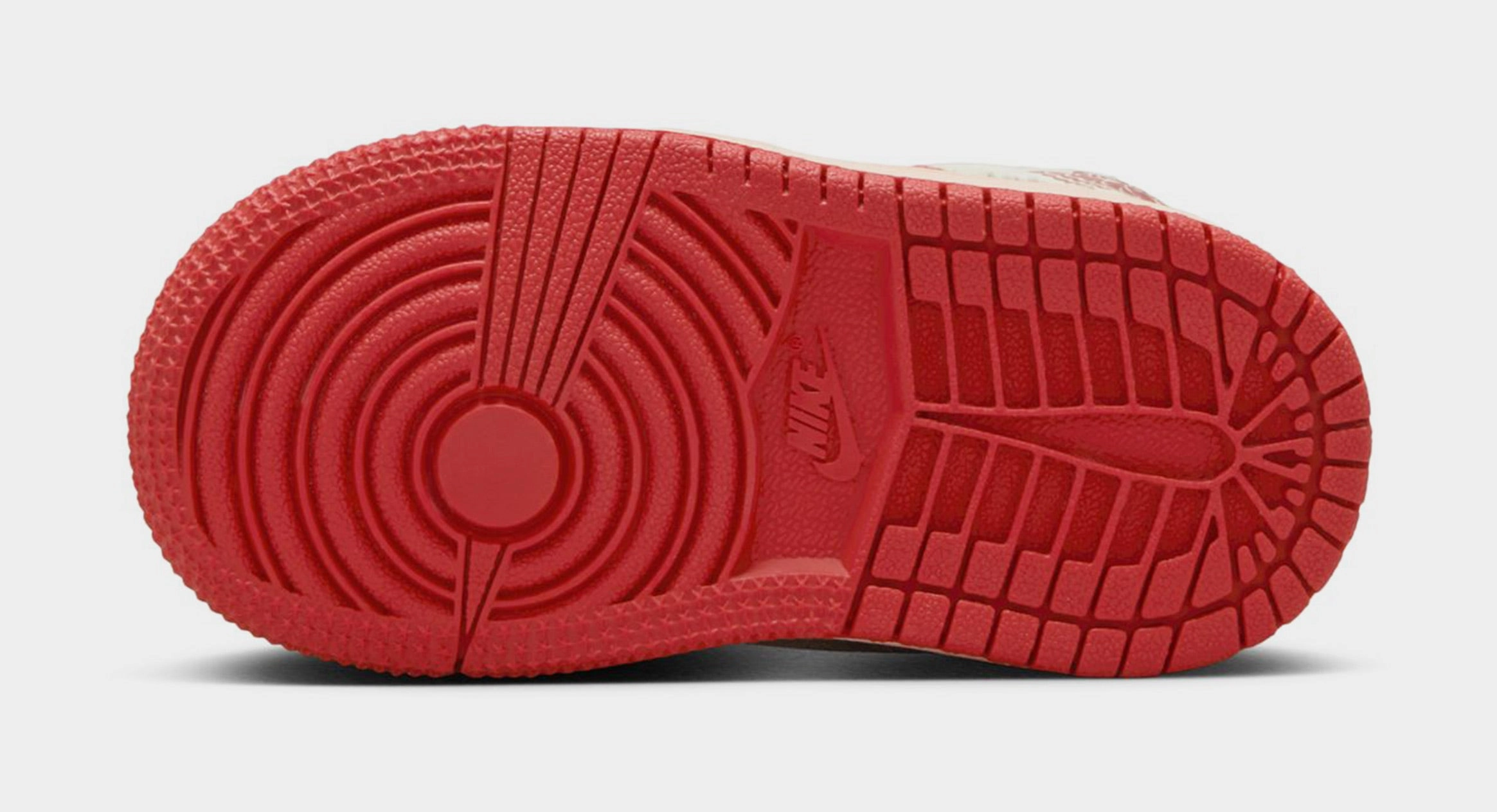 Air Jordan 1 Retro High OG Rare Air Cinnabar Infant Toddler Lifestyle Shoes (Sail/Cinnabar/Light Bone) Air Jordan 1 original design shoes