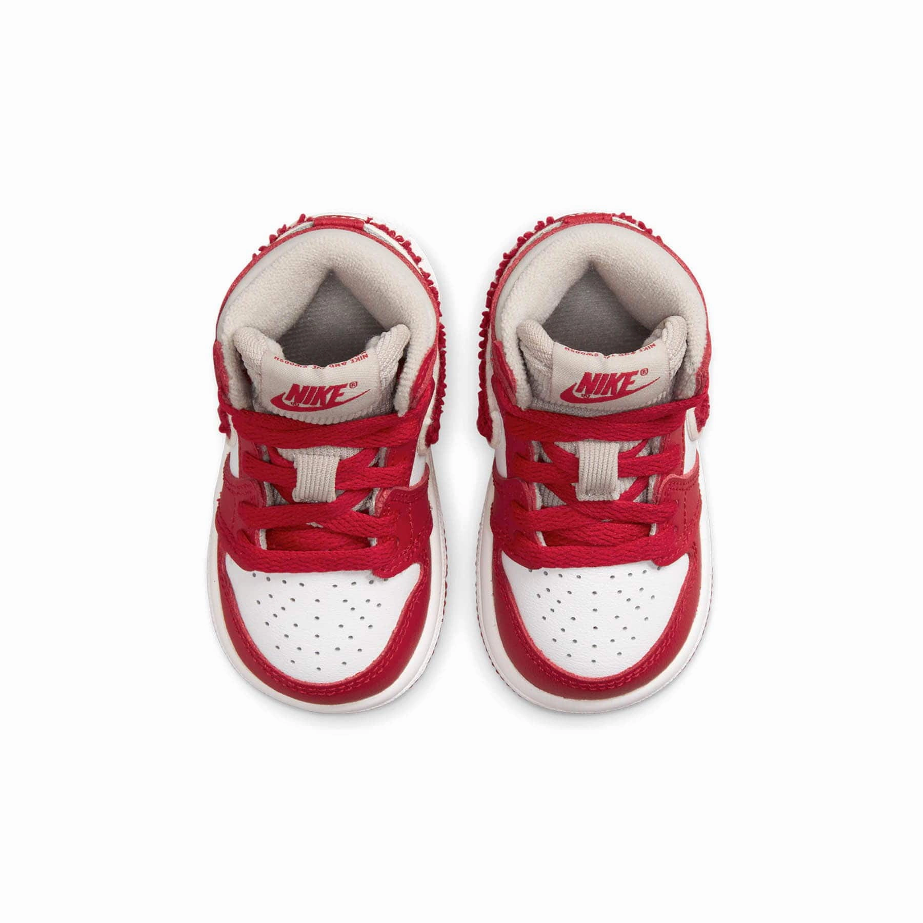 Air Jordan 1 Retro High OG TD 'Newstalgia Chenille' Air Jordan 1 High OG shoes