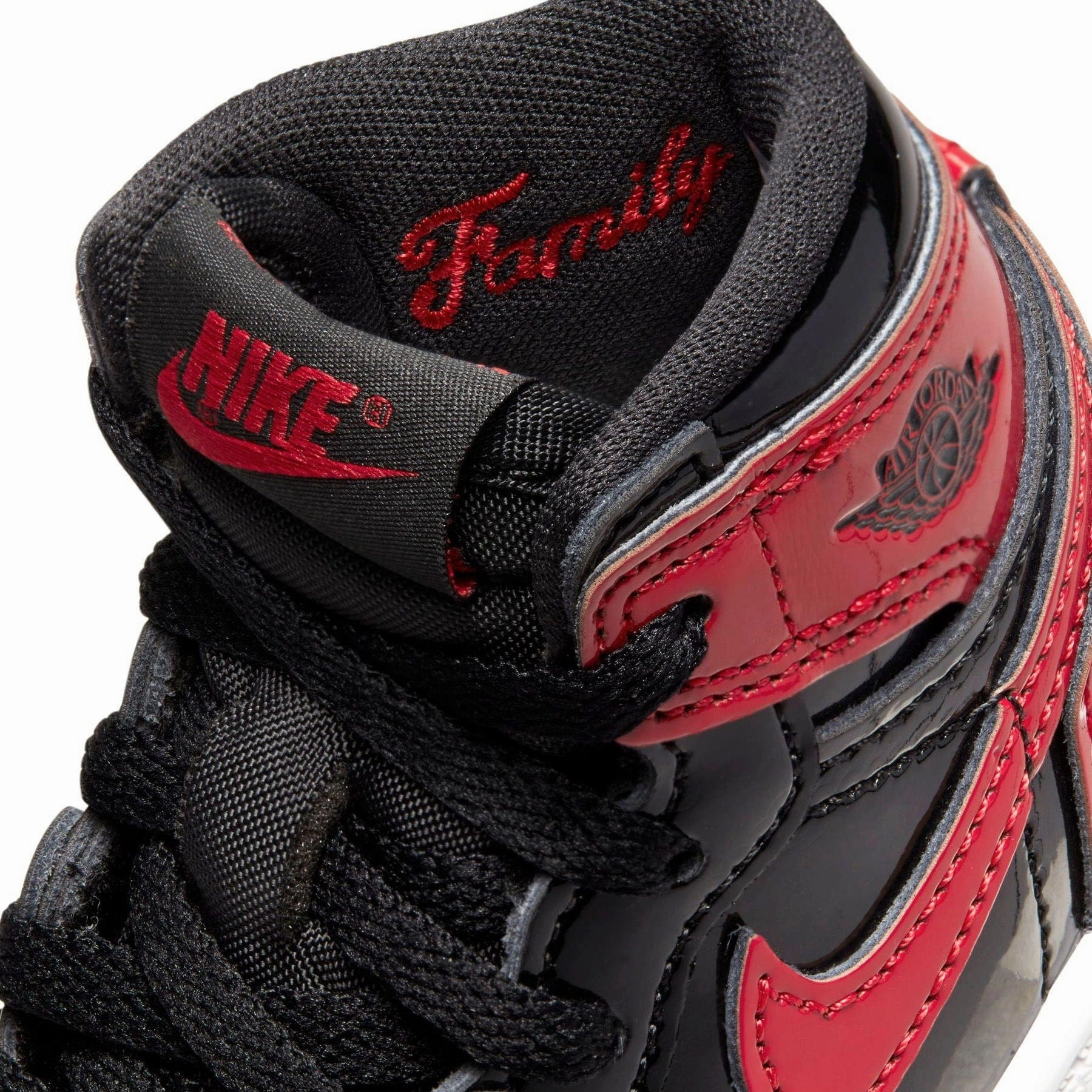 Air Jordan 1 Retro High OG TD 'Patent Bred' Air Jordan 1 High OG shoes